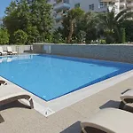 Отель Kleopatra Life 4*