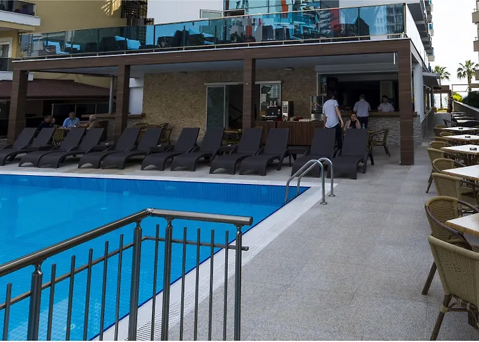 Kleopatra Life Hotel 4*