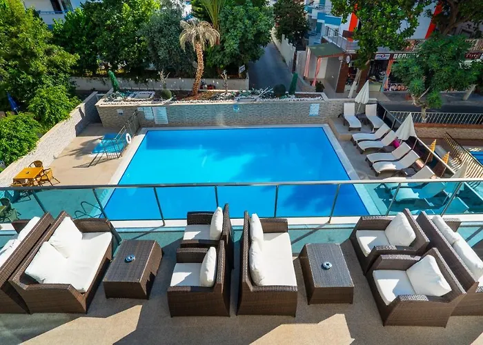 Kleopatra Life Hotel 4*