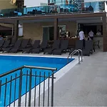Kleopatra Life Ξενοδοχείο 4*