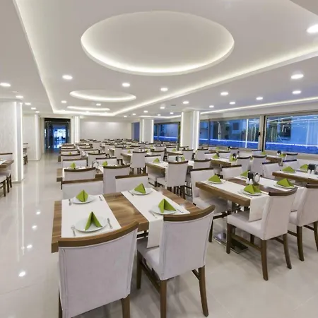 Hotel Kleopatra Life