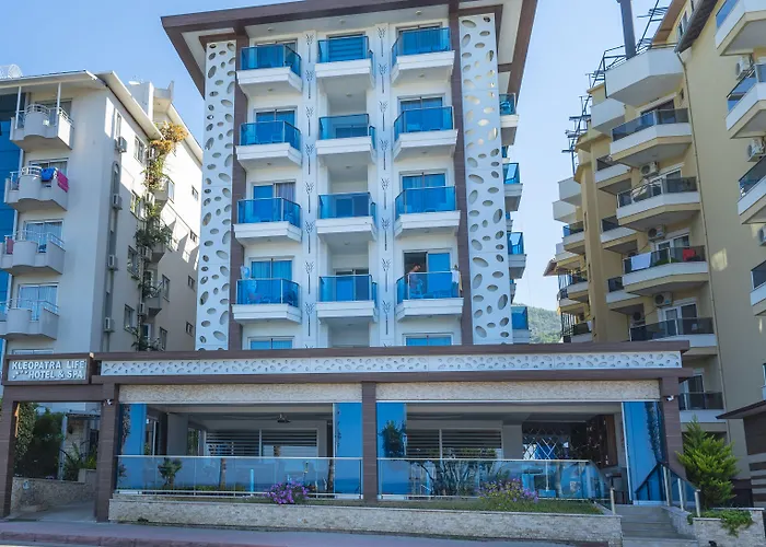 Kleopatra Life Szálloda 4*