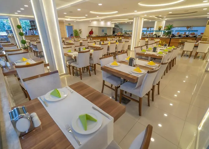 Szálloda Kleopatra Life 4*