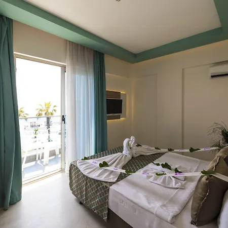 Kleopatra Life فندق